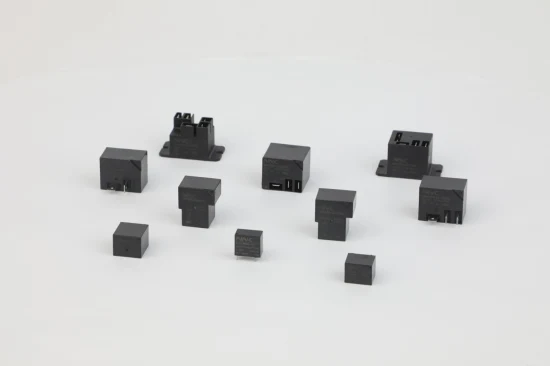 Relè PCB miniaturizzato NNC67E-Z (T90) 30A 40A 4/5 Pin
